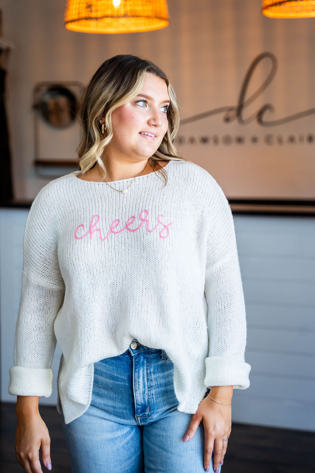 'CHEERS' CREWNECK SWEATER