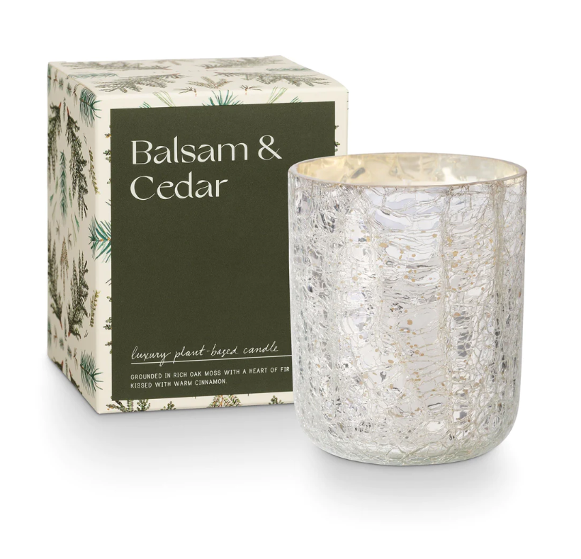 ILLUME HOLIDAY BOXED CRACKLE CANDLE