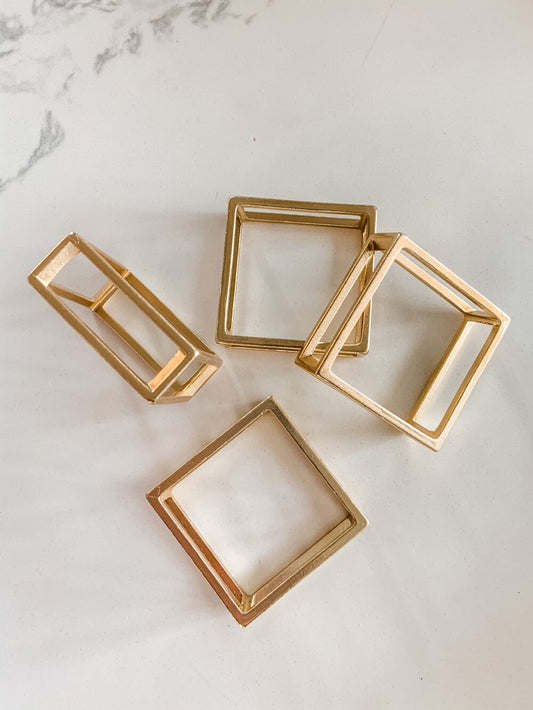 LITTLE PINK FARMHOUSE GOLD NAPKIN RINGS