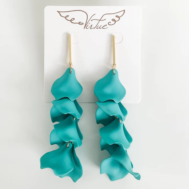 HYACINTH PETAL EARRINGS