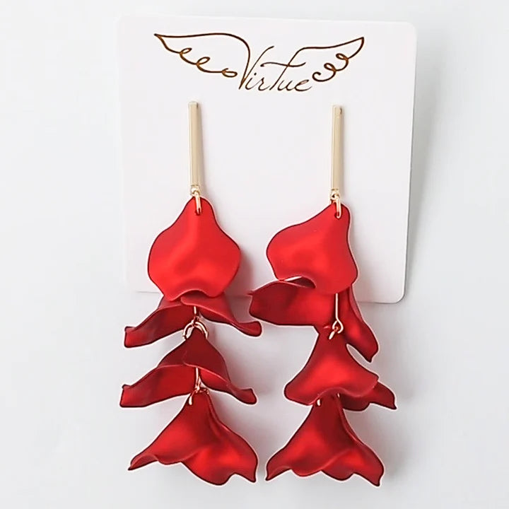 HYACINTH PETAL EARRINGS