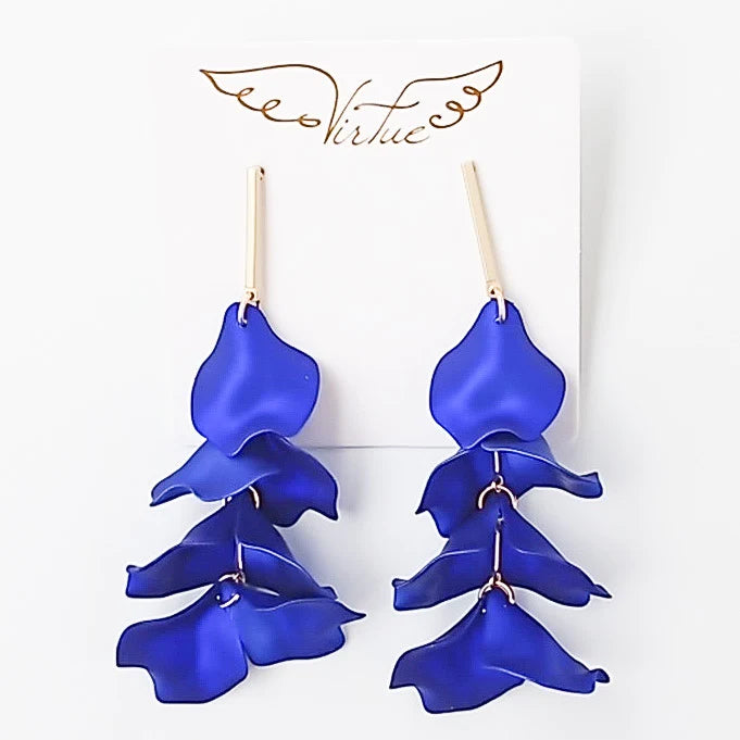 HYACINTH PETAL EARRINGS