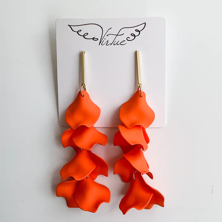 HYACINTH PETAL EARRINGS